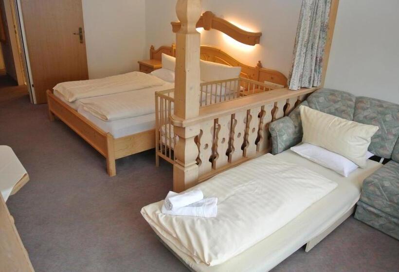 Номер Стандарт Трехместный, Gruberhof Innsbruck Igls B&b