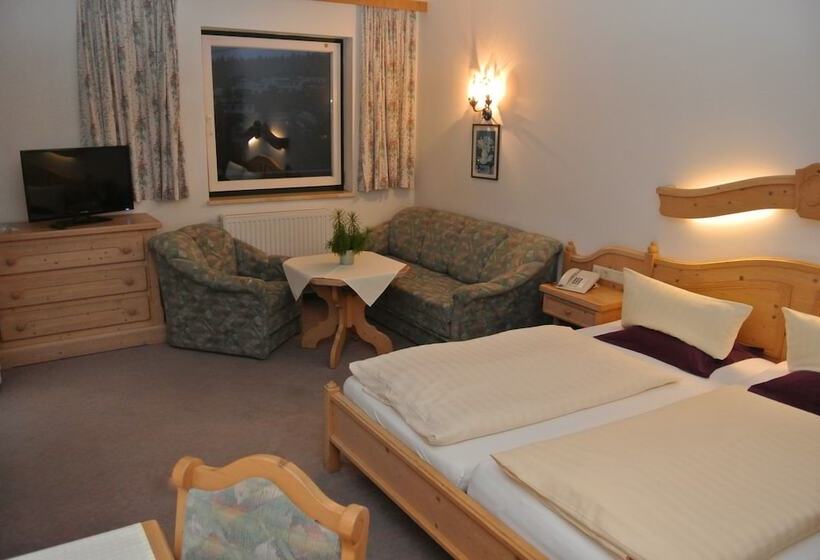Номер Стандарт, Gruberhof Innsbruck Igls B&b