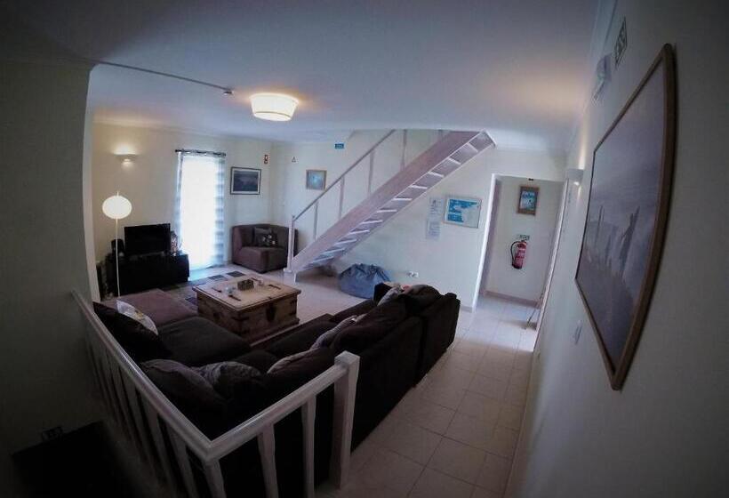 חדר סטנדרט יחיד, Peniche Surf Lodge 1