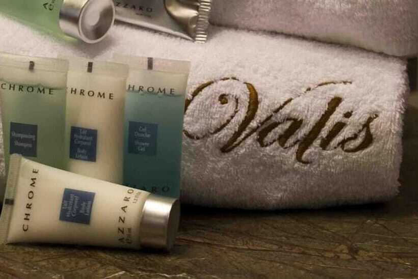 Люкс Повышенной Комфортности, Valis Resort