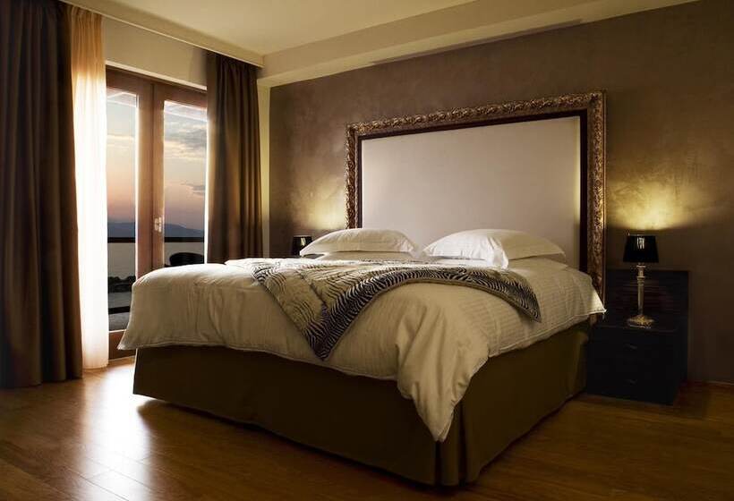 Люкс Повышенной Комфортности, Valis Resort
