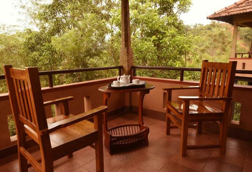 스탠다드 방갈로, Wayanad Village Resort