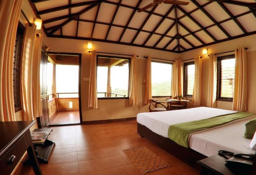 디럭스 방갈로, Wayanad Village Resort