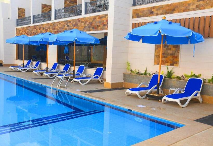 اتاق استاندارد با چشم‌انداز استخر, Moon Light Hotel Cairo Dar El Eshara