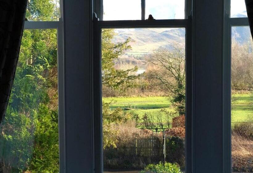 Superior room with lake view, Lakeside Country Guest House