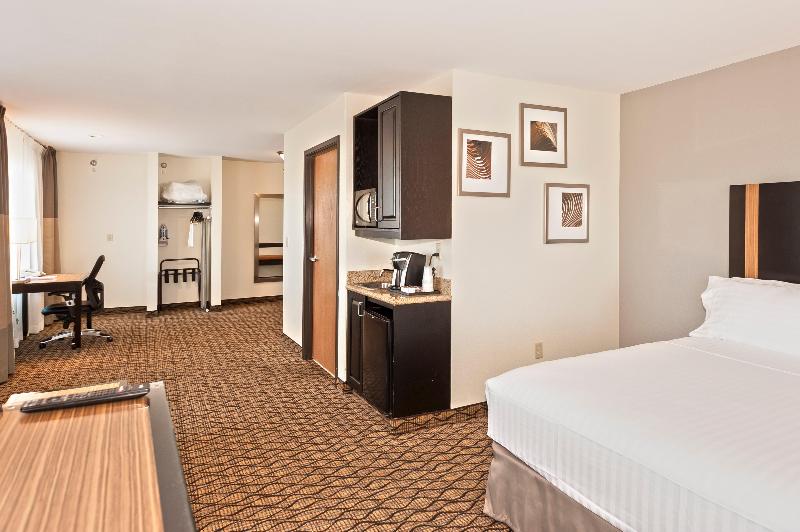 Suíte para Deficientes Físicos, Holiday Inn Express Hotel & Suites Chanhassen By Ihg