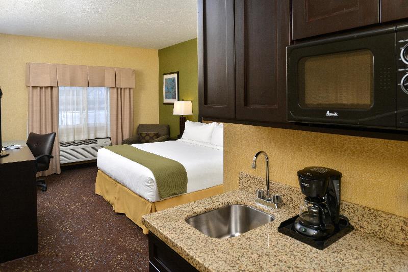 Стандартный Номер Кровать Кинг, Holiday Inn Express Hotel & Suites Charlotte, An Ihg