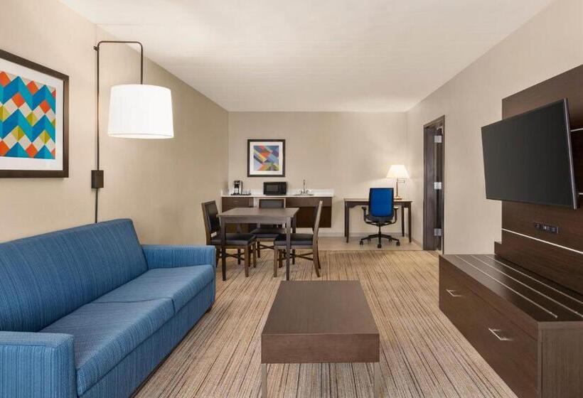 身障者適用スイートルーム, Holiday Inn Express Hotel & Suites Fort Myers East   The Forum, An Ihg