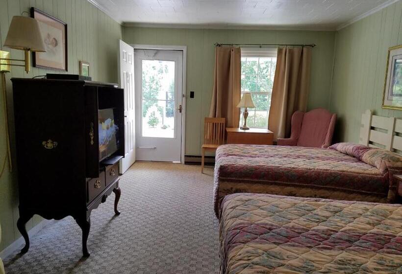 Номер Стандарт Вид на Горы, Roseloe Motel