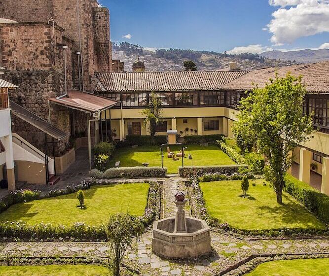 수피리어 룸, Monasterio San Pedro