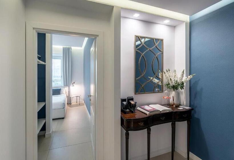 اتاق لوکس, Starhost   Petit B&b
