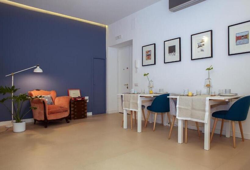 اتاق کلاسیک, Starhost   Petit B&b