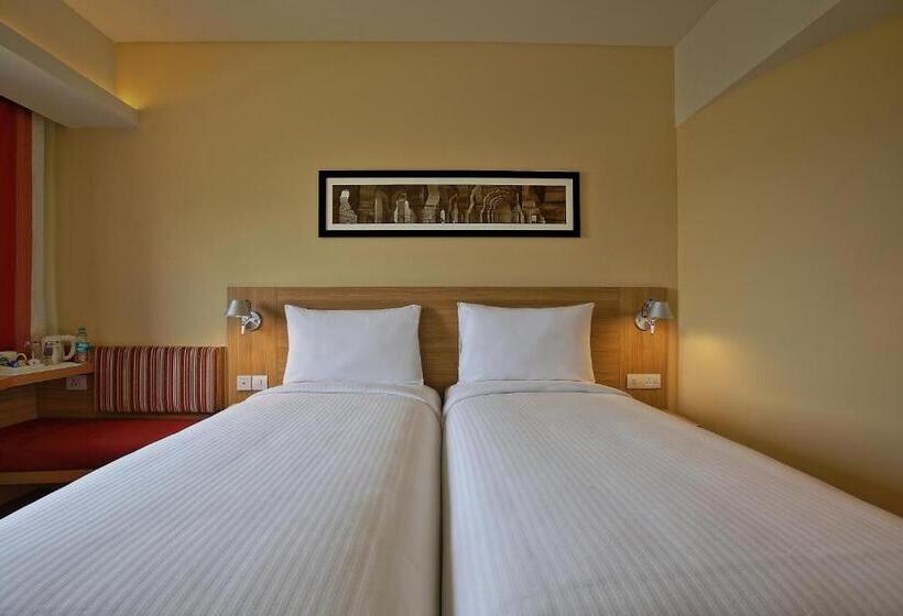 Habitación Estándar Cama Queen, Ibis Bengaluru Hosur Road   An Accor Brand