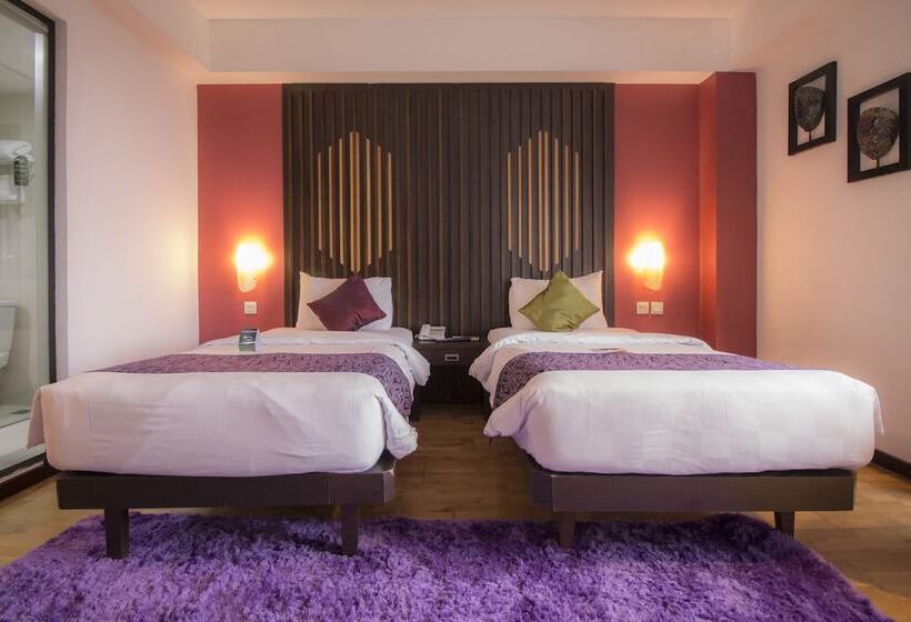 디럭스 룸, Mercure Pontianak City Center