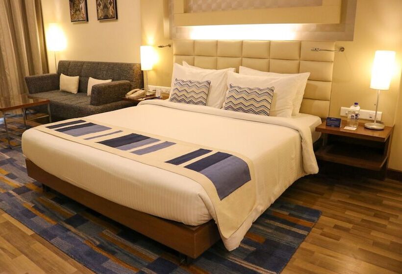 Номер бизнес-класса, Radisson Blu Hotel, Greater Noida