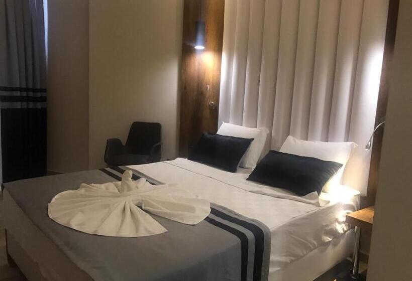 Quarto standard, Sette Serenity
