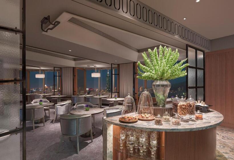 اتاق سوپریور با تخت بزرگ, Shangrila Far Eastern, Taipei