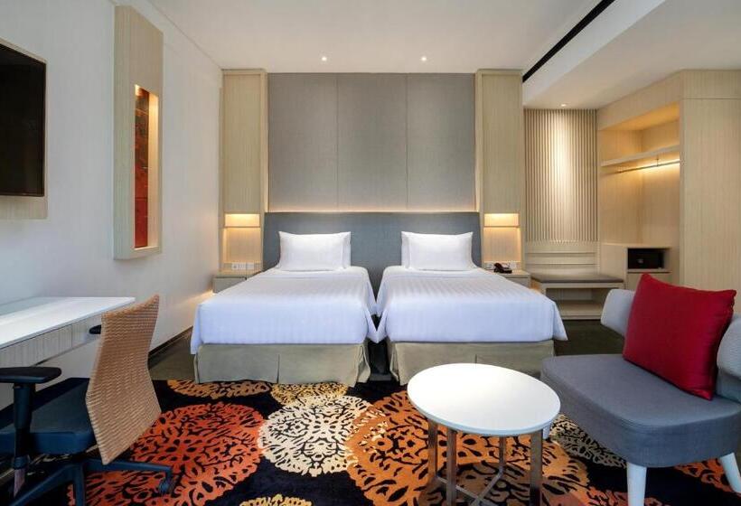 高级园景房, Novotel Palembang