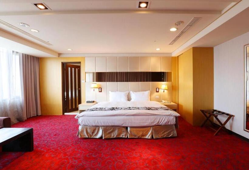 سوییت, Golden Tulip Zhong Xin Hotel Taichung