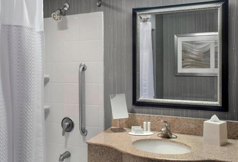 스위트 킹사이즈 침대, Courtyard By Marriott Paramus