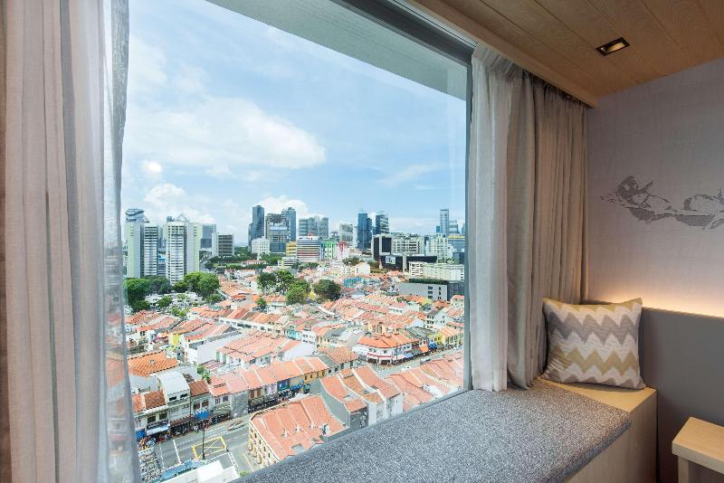 Deluxe Room King Bed & City View, Hilton Garden Inn Singapore Serangoon