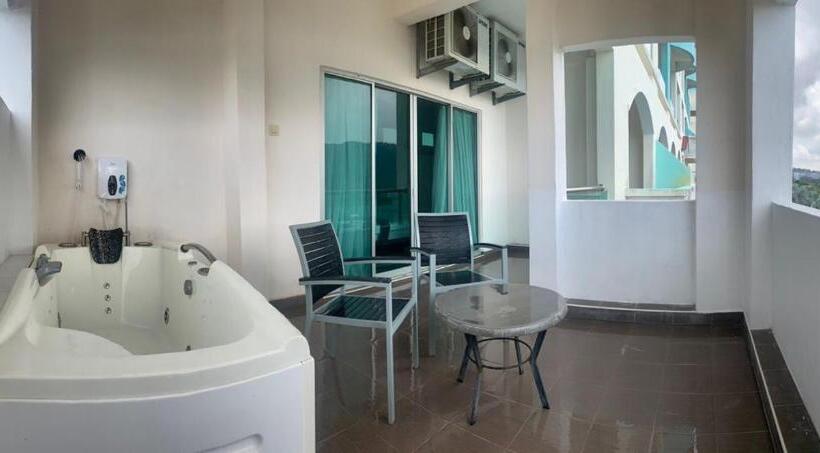 Люкс Кровать Кинг, Marina Island Pangkor Resort &