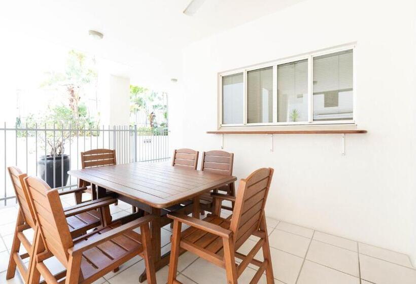 Apartamento 2 Dormitórios, Cairns City Apartments