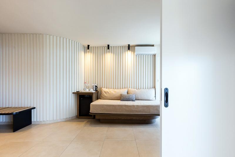 Люкс Executive Вид на Море, Alia Beach Hotel By Estia