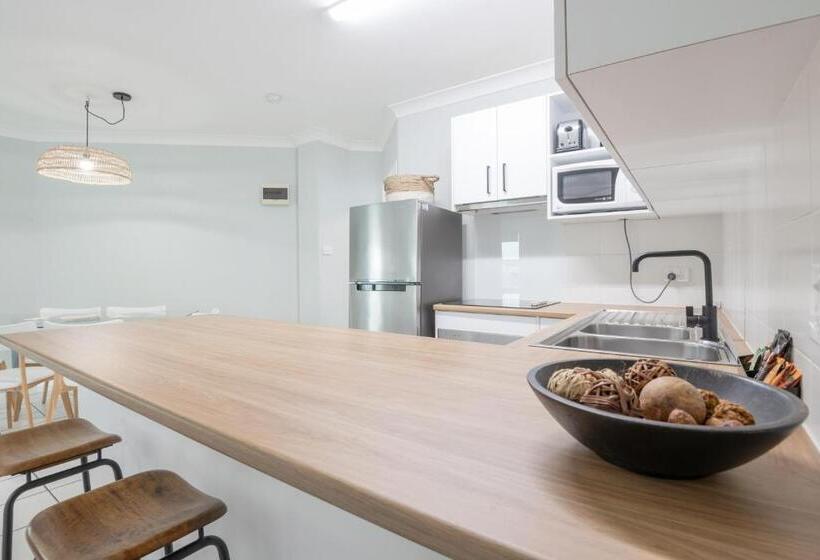 Апартаменты 2 Спальни Внутрение, Garrick House