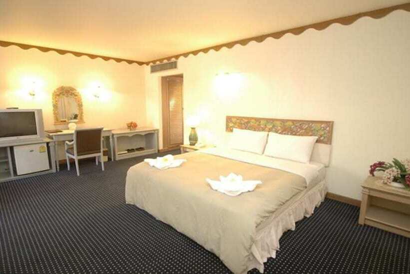 套房, Dad D Resort By Lopburi Inn Resort