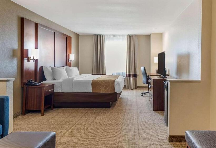 适合残疾人士使用的套间, Comfort Inn & Suites