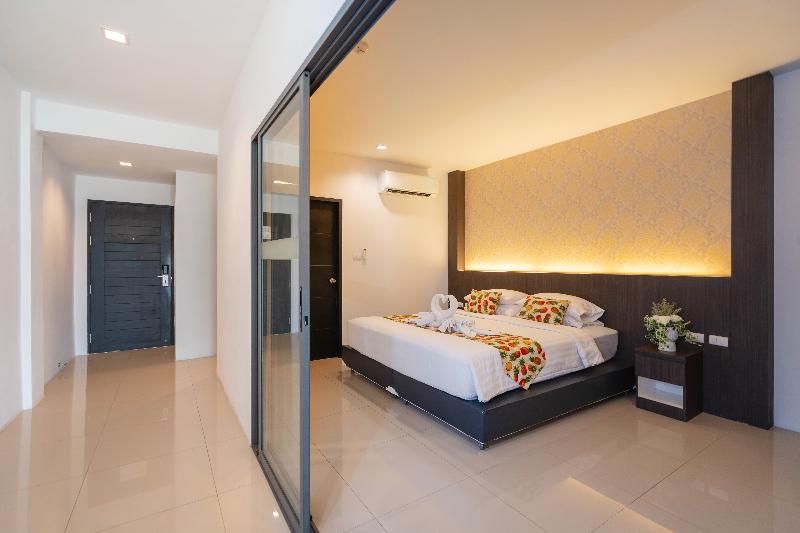 اتاق لوکس, Grand Hills Shizuoka