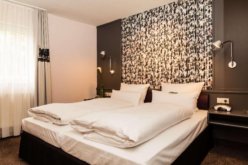 适合残疾人使用的标准间, Holiday Inn Express Hotel & Suites Kodak East Sevierville, An Ihg