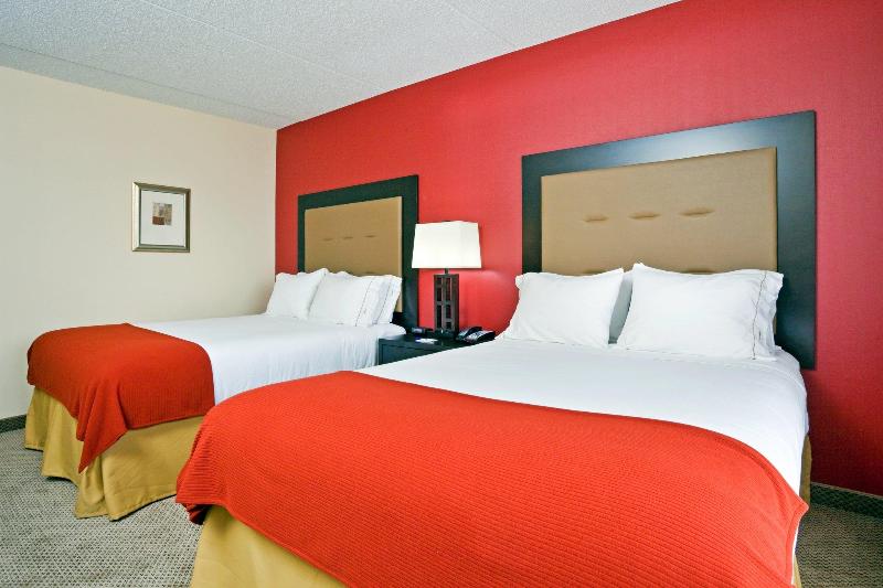 适合残疾人士使用的套间, Holiday Inn Express Hotel & Suites Kodak East Sevierville, An Ihg