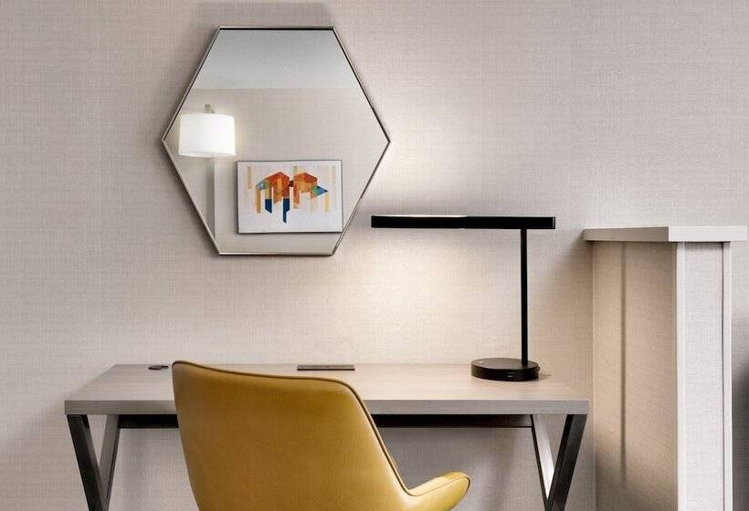 장애인을 위한 스위트, Holiday Inn Express And Suites Helena, An Ihg