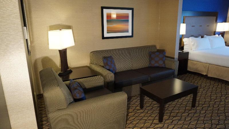 带大床的标准间, Holiday Inn Express & Suites Gibson, An Ihg
