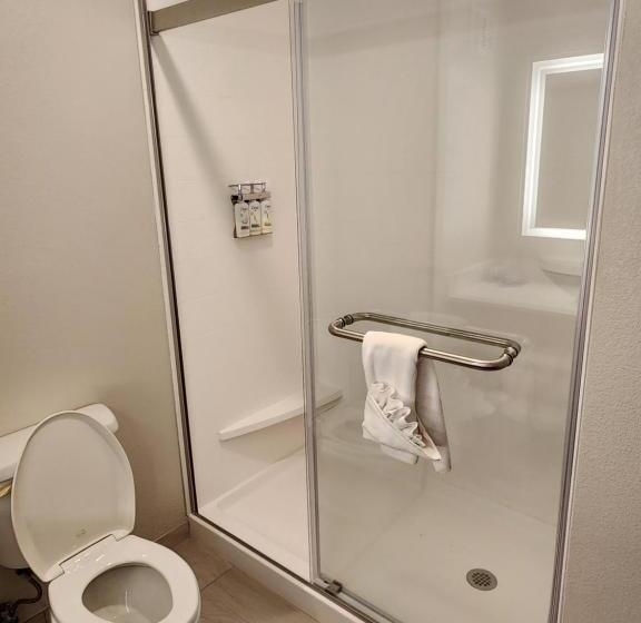 Люкс Кровать Кинг, Holiday Inn Express & Suites Perry, An Ihg
