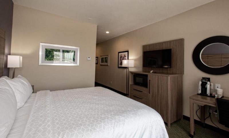 Люкс Адаптированный для Инвалидов, Holiday Inn Express Hotel And Suites Port Aransas/beach Area, An Ihg