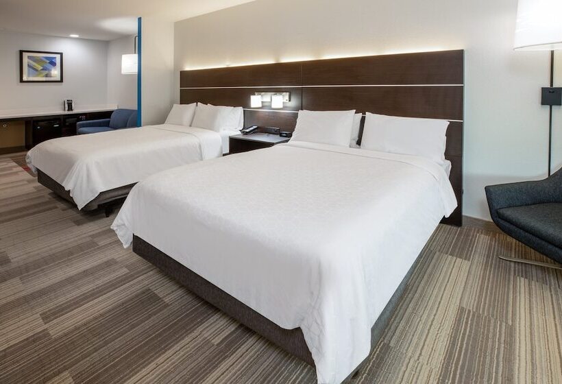 Люкс Адаптированный для Инвалидов, Holiday Inn Express & Suites Rockport   Bay View, An Ihg