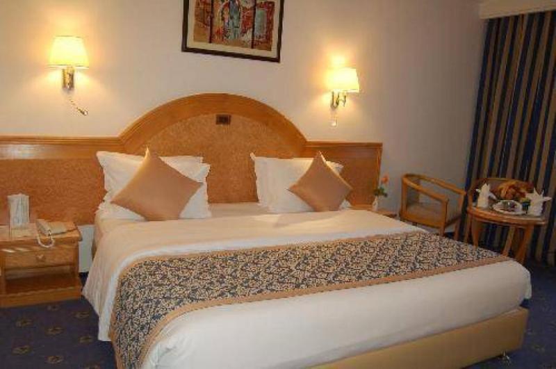 Люкс Кровать Кинг, Holiday Inn Express & Suites Pecos, An Ihg