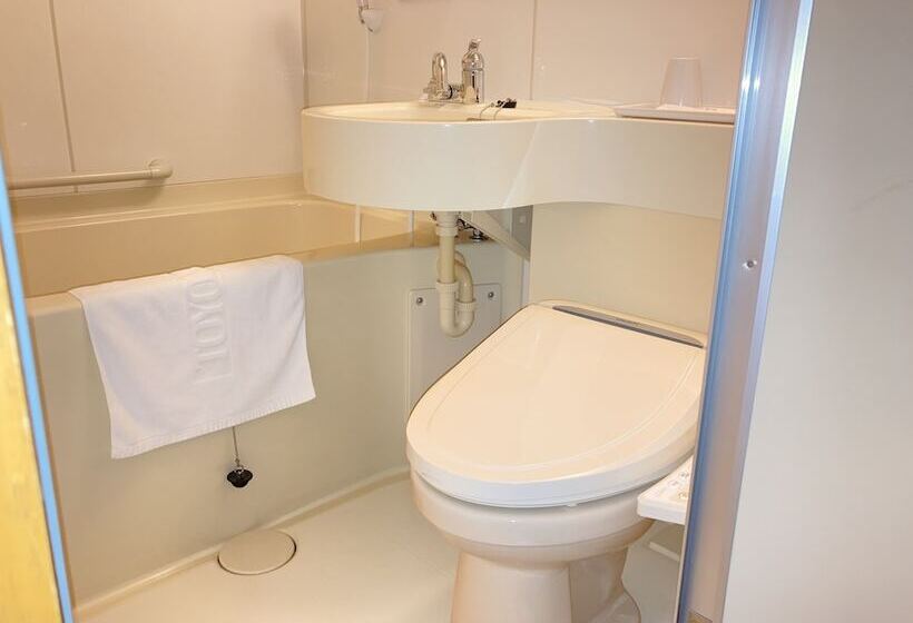 Номер Стандарт, Toyoko Inn Nagoya Sakae
