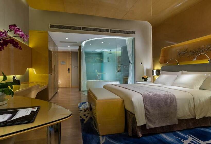 Номер Executive Вид на Море, Wyndham Grand Qingdao