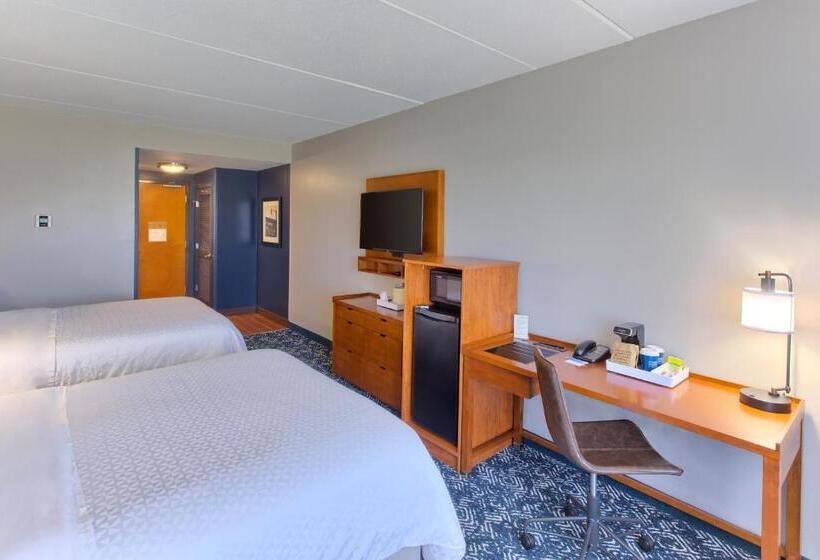 Номер Стандарт Адаптированный для Инвалидов, Four Points By Sheraton Raleigh Durham Airport