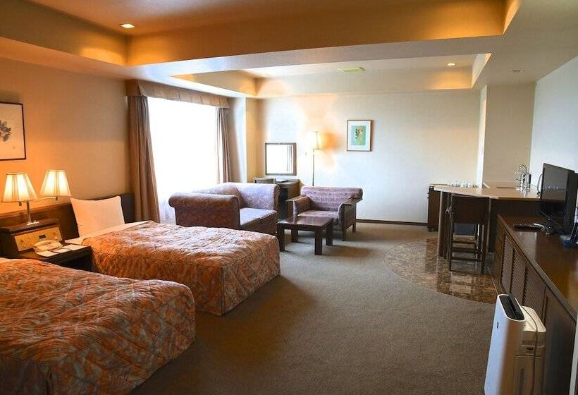 سوییت, Karuizawakurabu Hotel 1130 Hewitt Resort