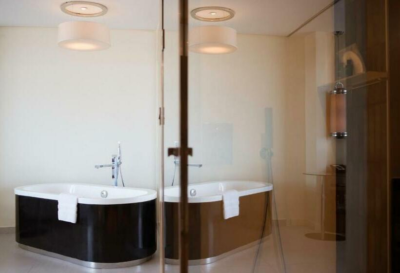 سوئیت جونیور با تخت بزرگ, Sofitel Casablanca Tour Blanche
