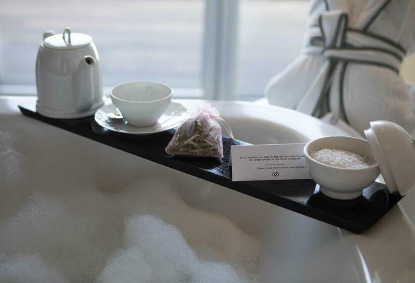 سوئیت با تخت بزرگ, Sofitel Casablanca Tour Blanche