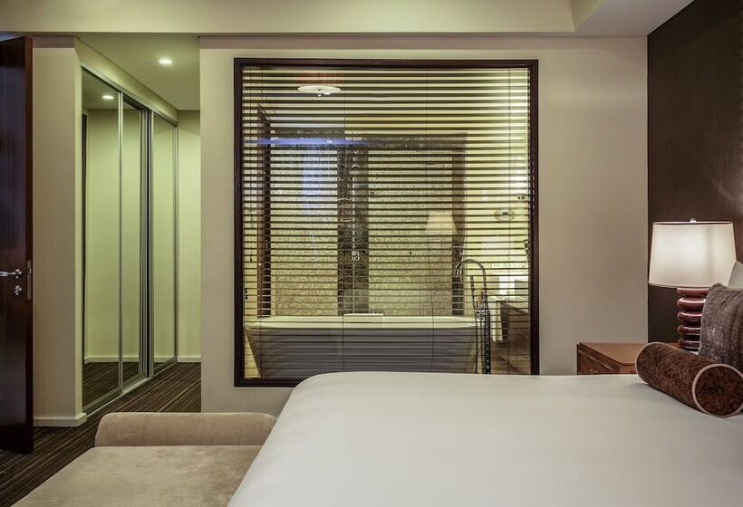 Люкс Ejecutiva 2 Спальни, Joy Nostalg Hotel & Suites Manila Managed By Accorhotels