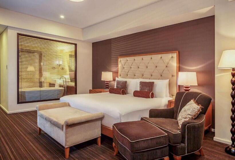Люкс Ejecutiva 2 Спальни, Joy Nostalg Hotel & Suites Manila Managed By Accorhotels