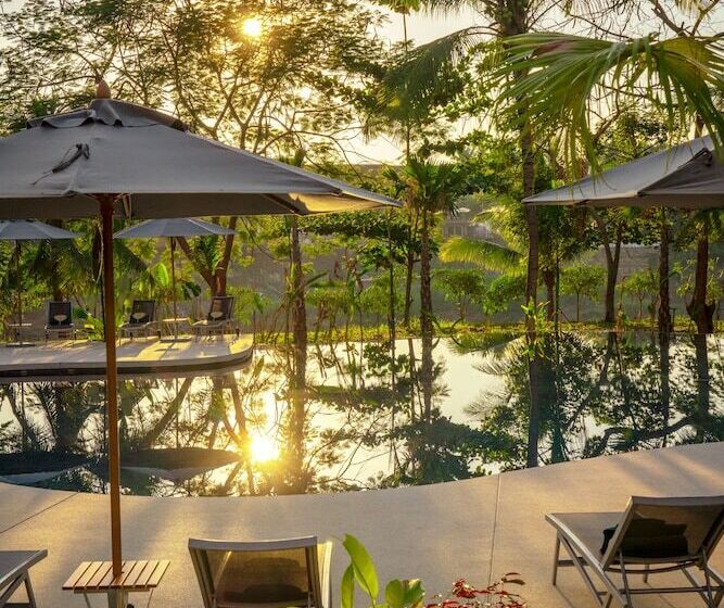 디럭스 방갈로, Le Bel Air Resort Luang Prabang