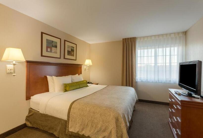 Люкс Кровать Кинг, Candlewood Suites Nogales, An Ihg